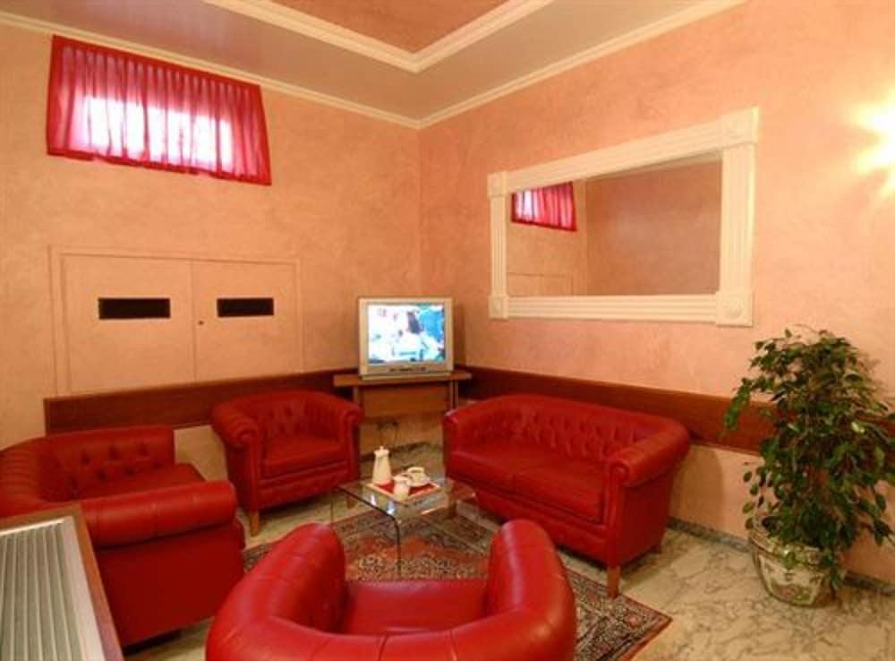Hotel Ideale Milano Esterno foto