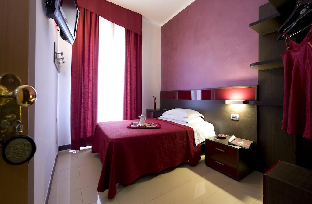 Hotel Ideale Milano Esterno foto